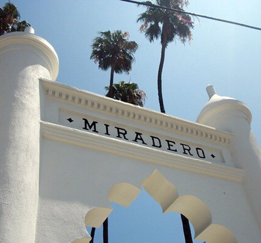 Glendale, CA – Museum of Neon Art